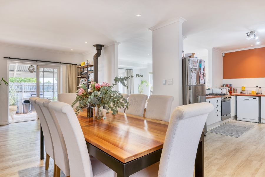To Let 4 Bedroom Property for Rent in Scott Estate Western Cape